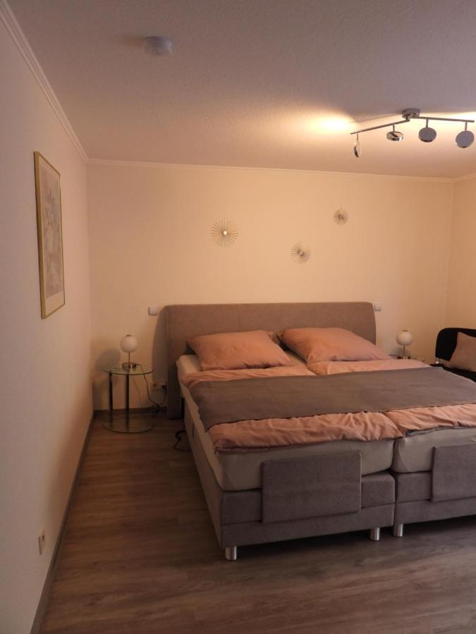Ferienwohnung "Off Born" Familie Bremm Zell an der Mosel Esterno foto
