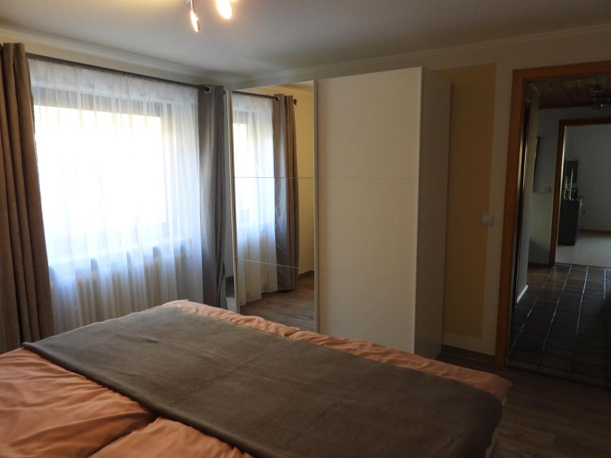 Ferienwohnung "Off Born" Familie Bremm Zell an der Mosel Esterno foto